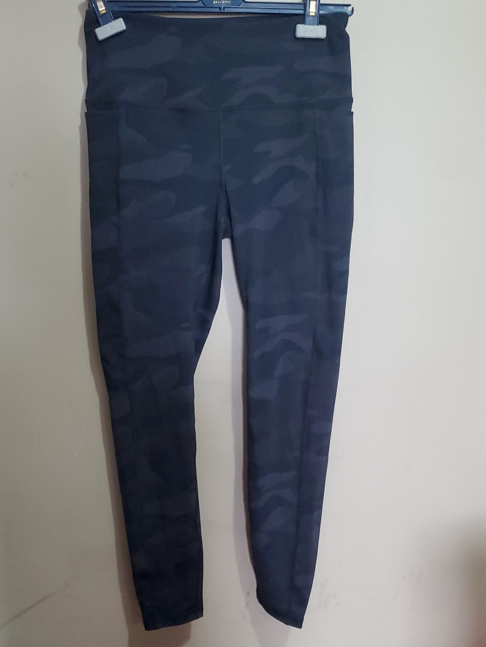 Spyder Dark Camo High-Waist Leggings Size Medium